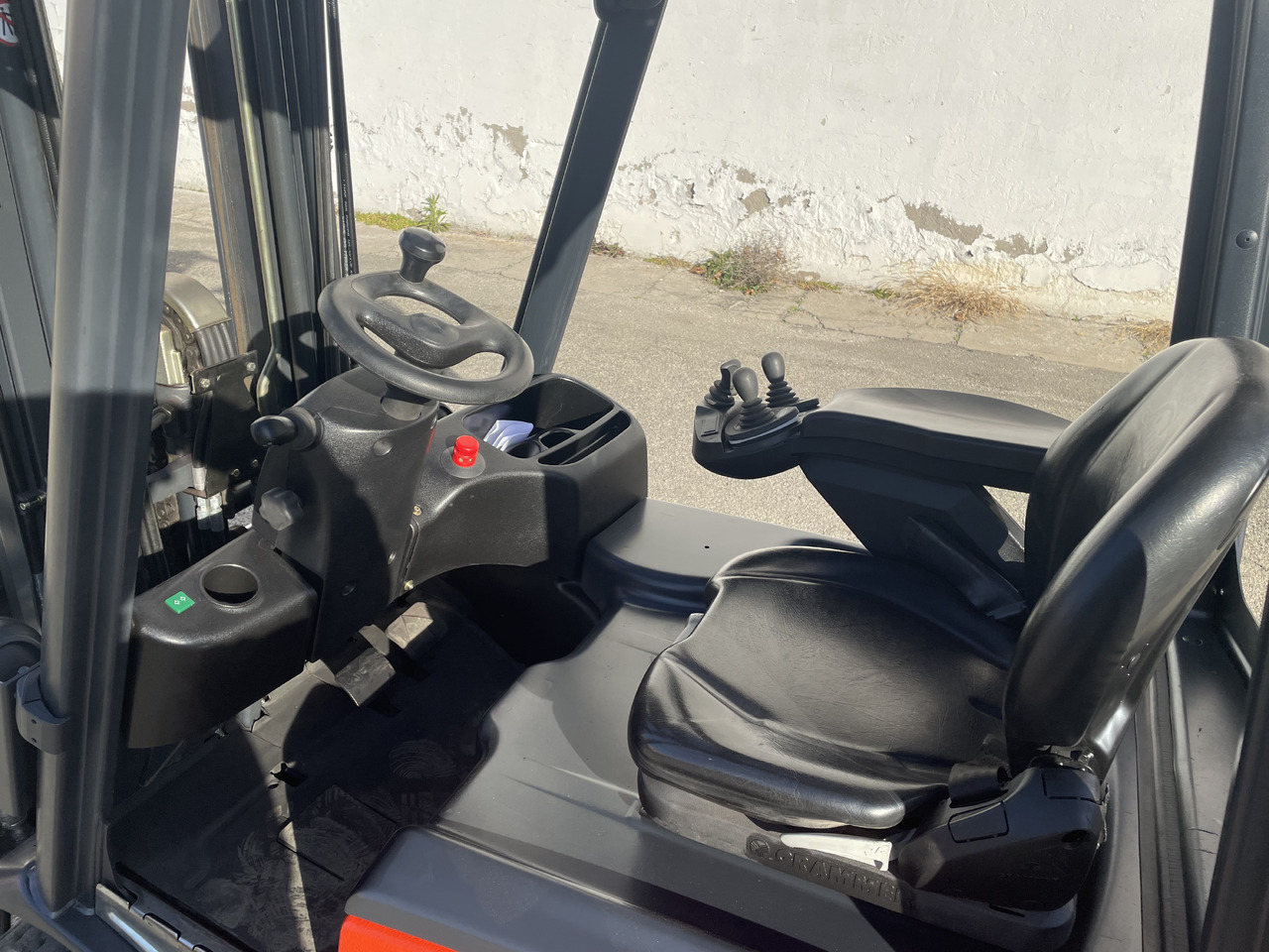 LINDE E 16 C-01 (batt. 2017) - Elektroiekrāvējs: foto 4 LINDE E 16 C-01 (batt. 2017) - Elektroiekrāvējs: foto 4