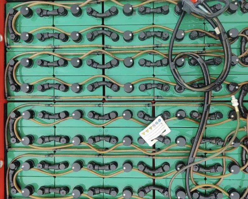 Linde E 35 HL - Elektroiekrāvējs: foto 5 Linde E 35 HL - Elektroiekrāvējs: foto 5