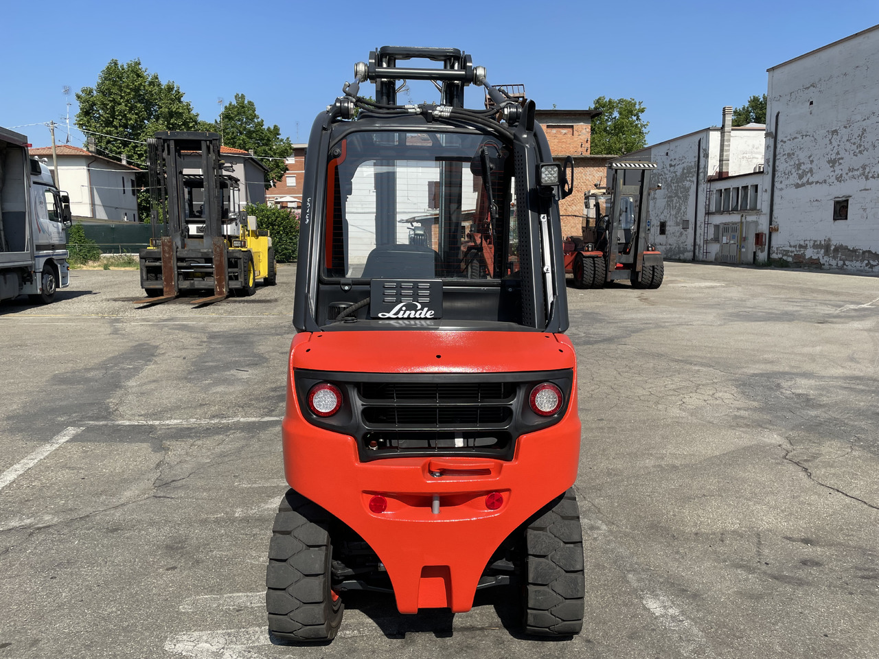 Linde H 25 D - Dīzeļiekrāvējs: foto 3 Linde H 25 D - Dīzeļiekrāvējs: foto 3