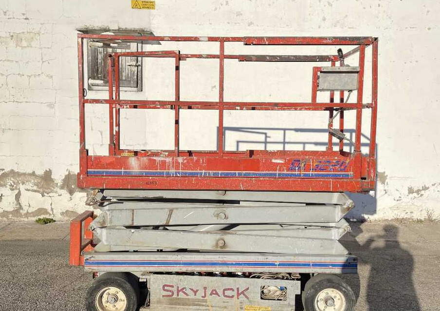 SKYJACK 3220 - Šķērveida pacēlājs: foto 4 SKYJACK 3220 - Šķērveida pacēlājs: foto 4