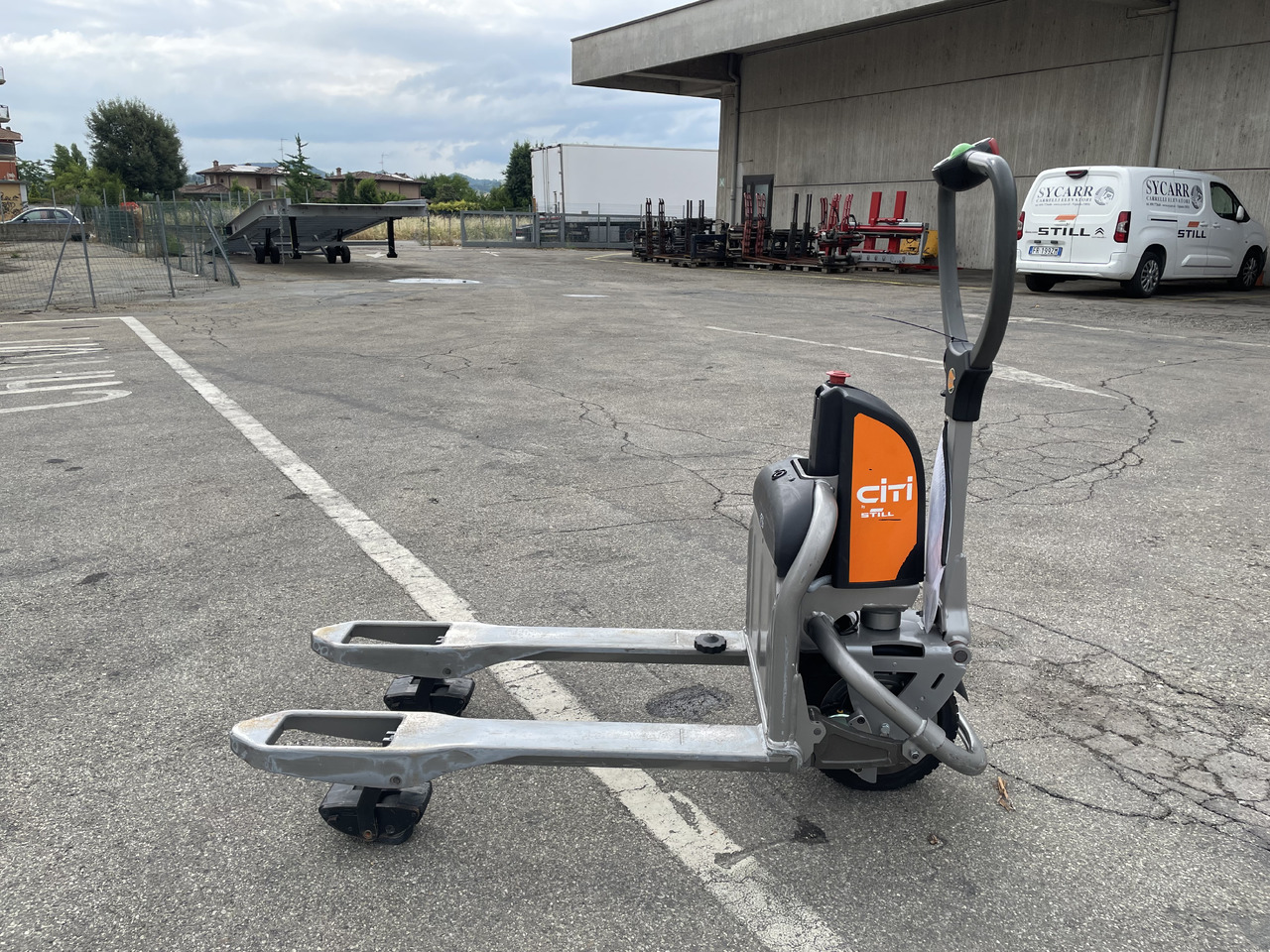 STILL CITI ONE - Krautņotājs: foto 2 STILL CITI ONE - Krautņotājs: foto 2