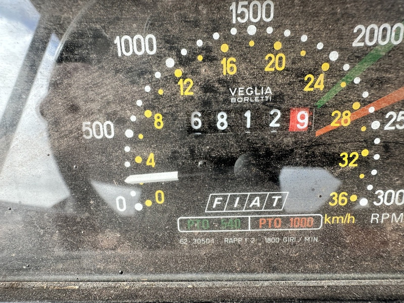 Fiat 100-90 DT - Traktors: foto 5 Fiat 100-90 DT - Traktors: foto 5