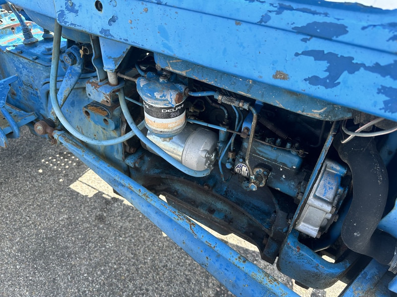 Traktors Ford 2000: foto 8