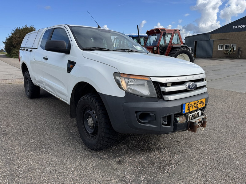 Ford Ranger - Automašīna ar kravas platformu: foto 3 Ford Ranger - Automašīna ar kravas platformu: foto 3