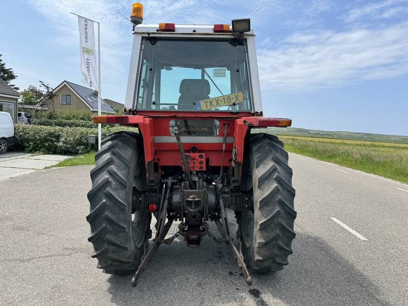 Traktors Massey Ferguson 675: foto 10