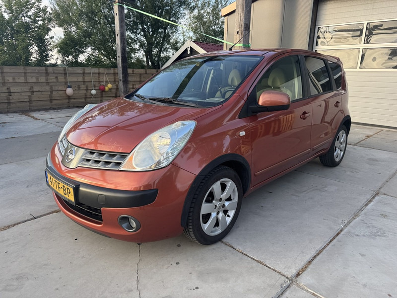 Nissan Note - Vieglā automašīna: foto 1 Nissan Note - Vieglā automašīna: foto 1