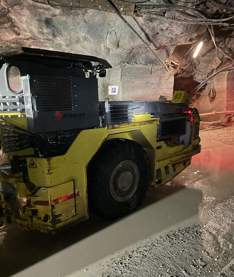 Kalnrūpniecības mašīna Aramine L350d: foto 6