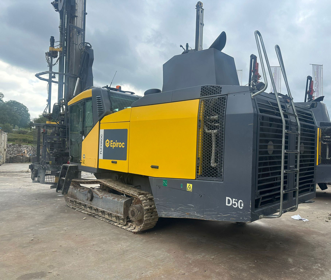 Atlas Copco (Epiroc) FlexiROC D50-10SF - Urbšanas mašīna: foto 4 Atlas Copco (Epiroc) FlexiROC D50-10SF - Urbšanas mašīna: foto 4