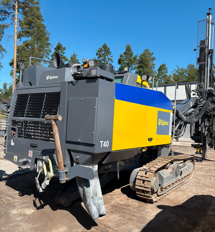 Atlas Copco (Epiroc) SmartROC T40MK2-11 - Urbšanas mašīna: foto 5 Atlas Copco (Epiroc) SmartROC T40MK2-11 - Urbšanas mašīna: foto 5