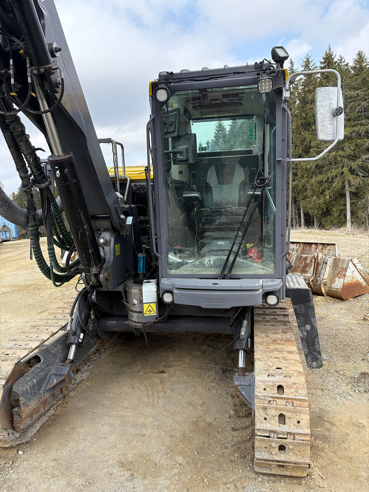 Atlas Copco SmartROC T40-11 - Urbšanas mašīna: foto 5 Atlas Copco SmartROC T40-11 - Urbšanas mašīna: foto 5
