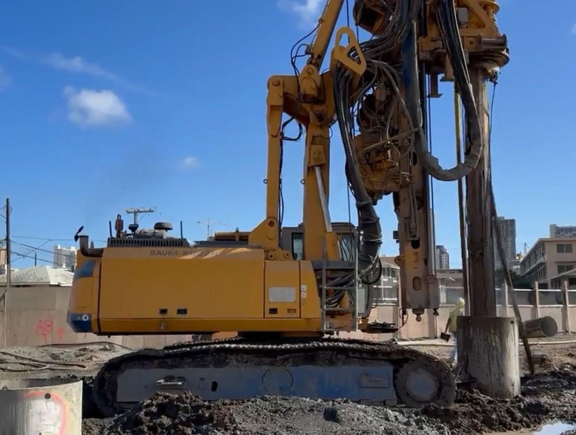 Bauer BG 22H - Pāļu dzinējs: foto 3 Bauer BG 22H - Pāļu dzinējs: foto 3