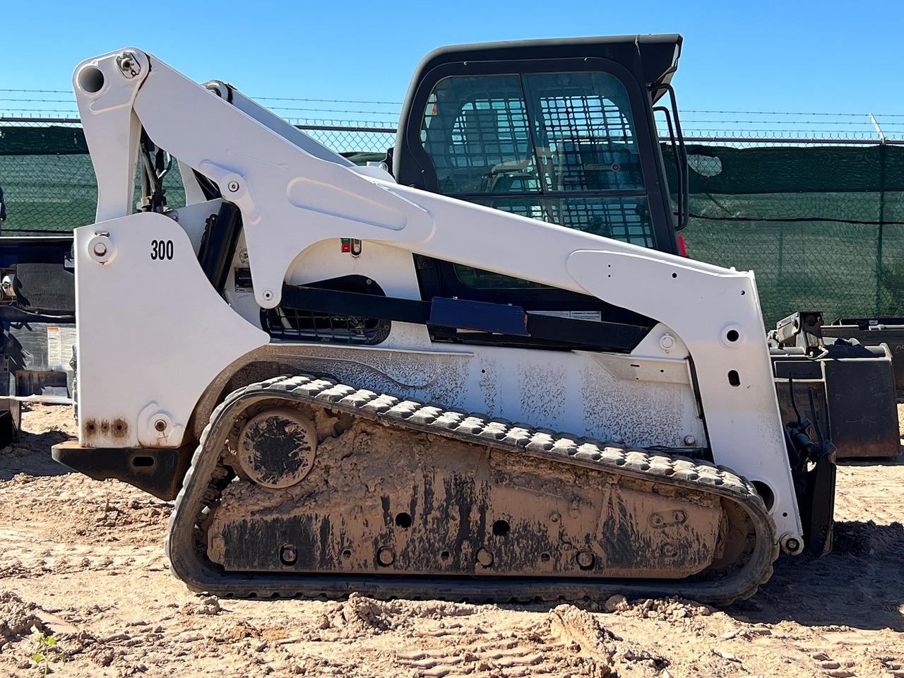 Bobcat T870 - Kompaktiekrāvējs: foto 1 Bobcat T870 - Kompaktiekrāvējs: foto 1