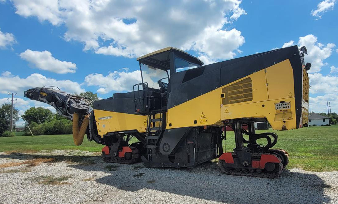 Bomag BM 2000/75 - Asfalta frēze: foto 2 Bomag BM 2000/75 - Asfalta frēze: foto 2