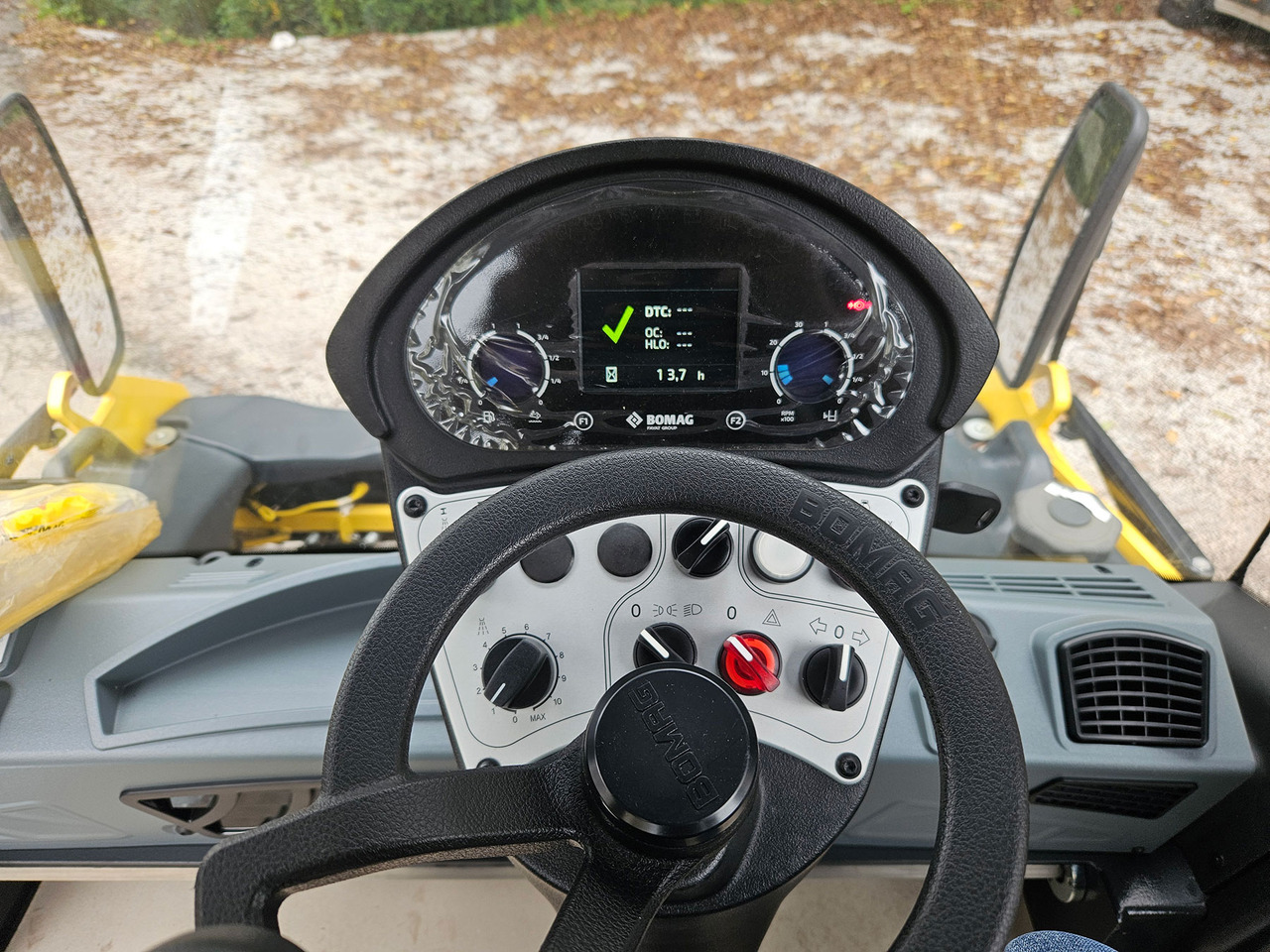 Bomag BW 151 AD-F - Veltnis: foto 5 Bomag BW 151 AD-F - Veltnis: foto 5