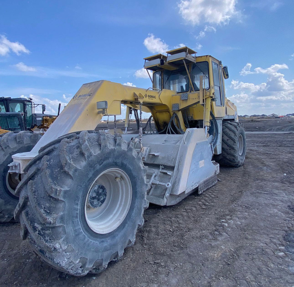 Bomag MPH 122-2 - Grunts stabilizētājs: foto 2 Bomag MPH 122-2 - Grunts stabilizētājs: foto 2