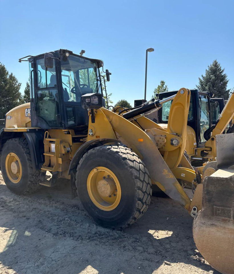 Caterpillar 920 - Riteņu iekrāvējs: foto 1 Caterpillar 920 - Riteņu iekrāvējs: foto 1