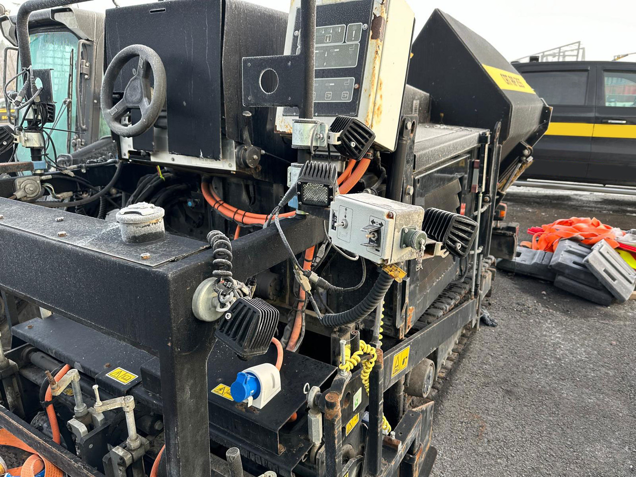 Caterpillar AP255 - Asfalta klājējs: foto 5 Caterpillar AP255 - Asfalta klājējs: foto 5