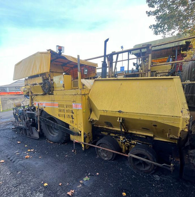 Caterpillar AP600 - Asfalta klājējs: foto 2 Caterpillar AP600 - Asfalta klājējs: foto 2
