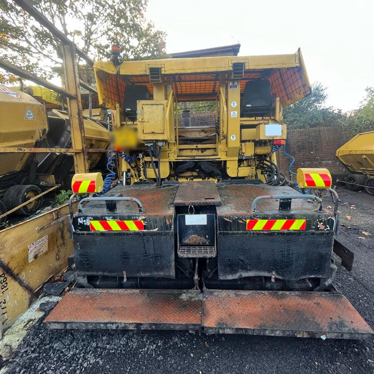 Caterpillar AP600 - Asfalta klājējs: foto 4 Caterpillar AP600 - Asfalta klājējs: foto 4