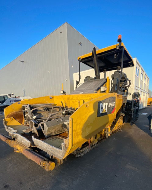 Caterpillar AP655F - Asfalta klājējs: foto 1 Caterpillar AP655F - Asfalta klājējs: foto 1