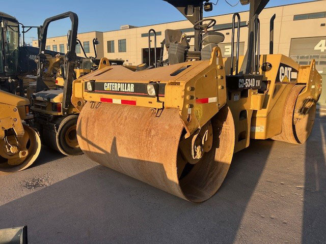 Caterpillar CB-543D XW - Veltnis: foto 3 Caterpillar CB-543D XW - Veltnis: foto 3