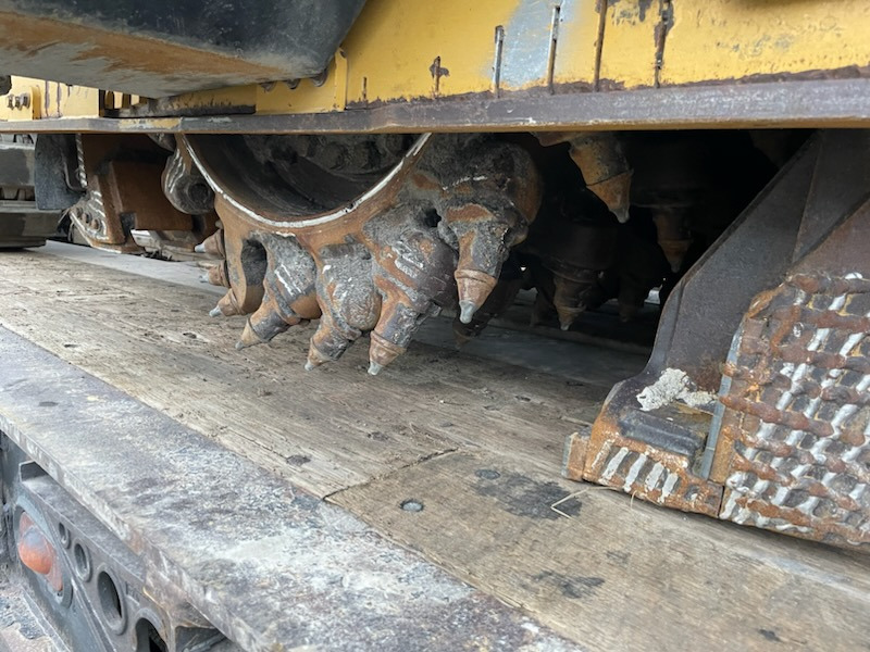 Asfalta frēze Caterpillar PM822: foto 6
