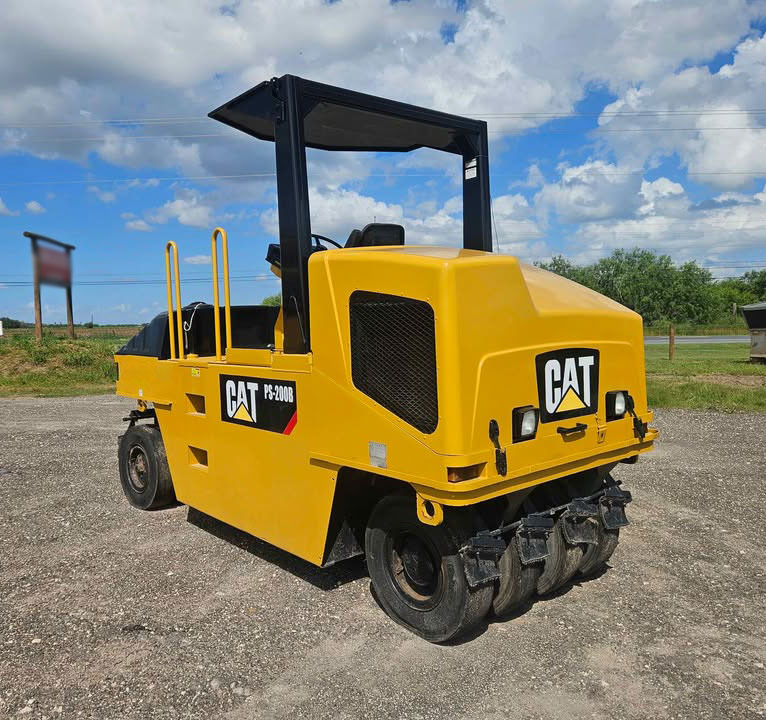 Caterpillar PS-200B - Veltnis: foto 3 Caterpillar PS-200B - Veltnis: foto 3