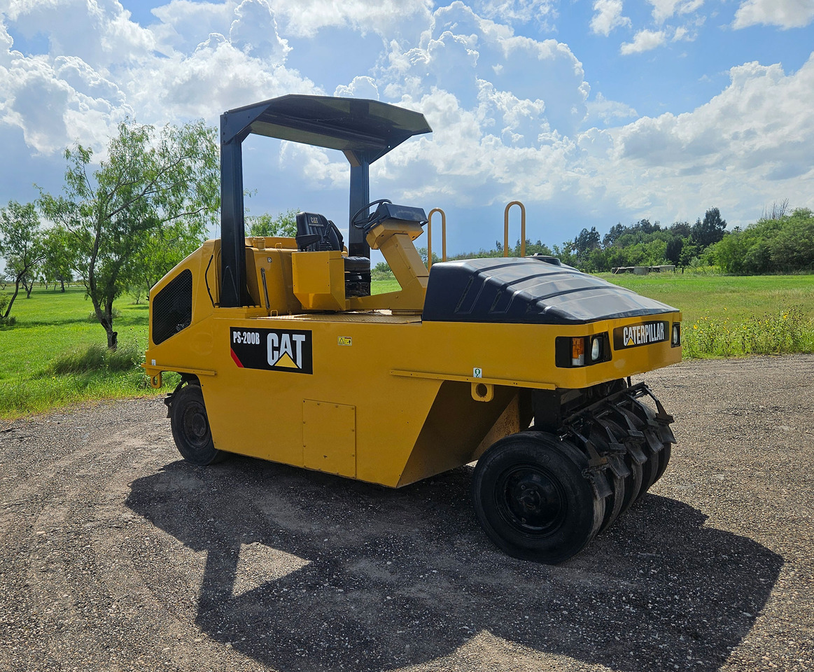 Caterpillar PS-200B - Veltnis: foto 1 Caterpillar PS-200B - Veltnis: foto 1