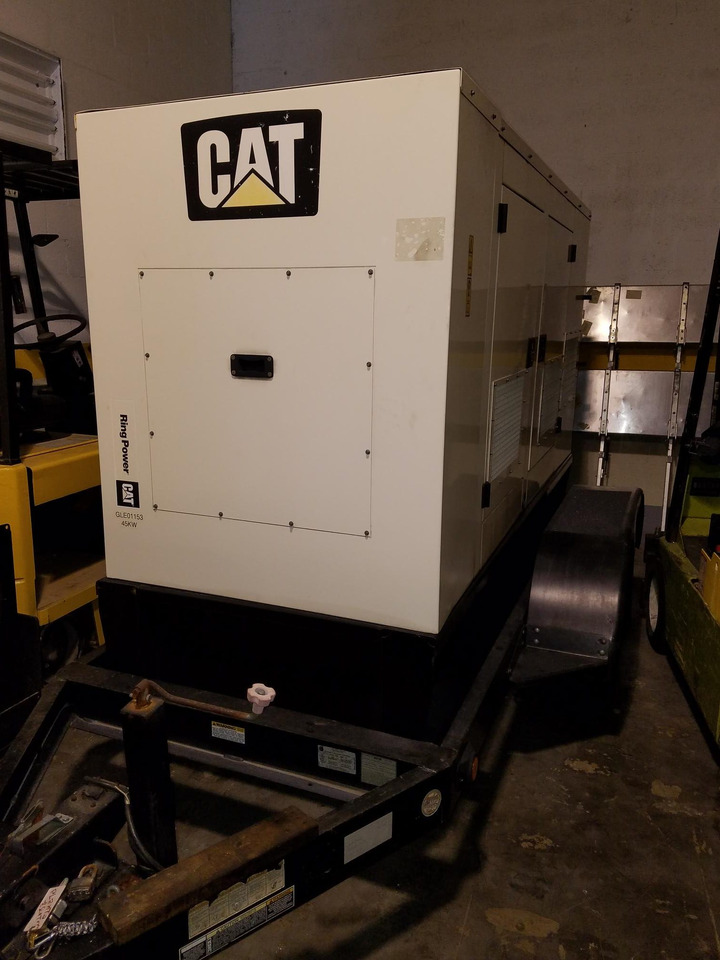 Caterpillar XQ45-6 - Elektroģenerators: foto 3 Caterpillar XQ45-6 - Elektroģenerators: foto 3