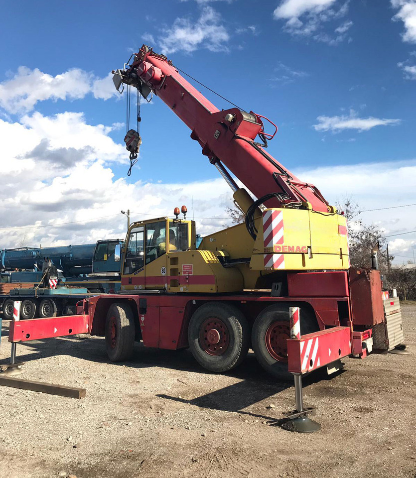Demag AC 40 City - Autoceltnis: foto 3 Demag AC 40 City - Autoceltnis: foto 3