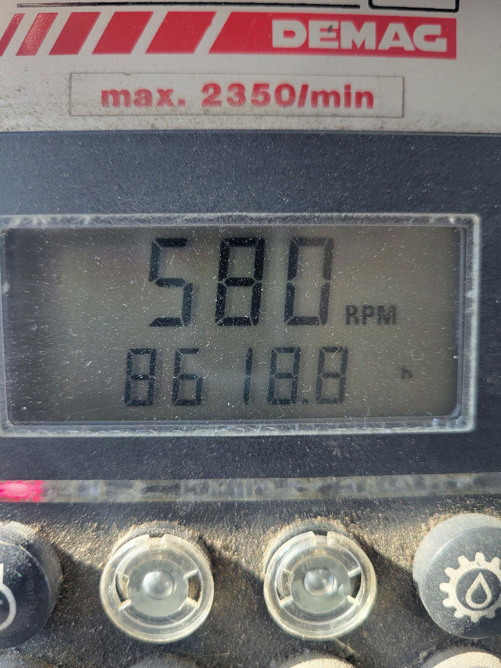 Demag AC 80-2 - Autoceltnis: foto 5 Demag AC 80-2 - Autoceltnis: foto 5