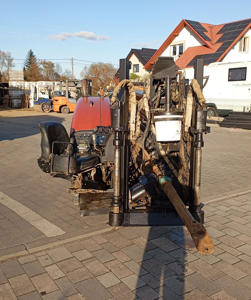 Ditch Witch JT1220 Mach 1 - Horizontālās urbšanas mašīna: foto 4 Ditch Witch JT1220 Mach 1 - Horizontālās urbšanas mašīna: foto 4