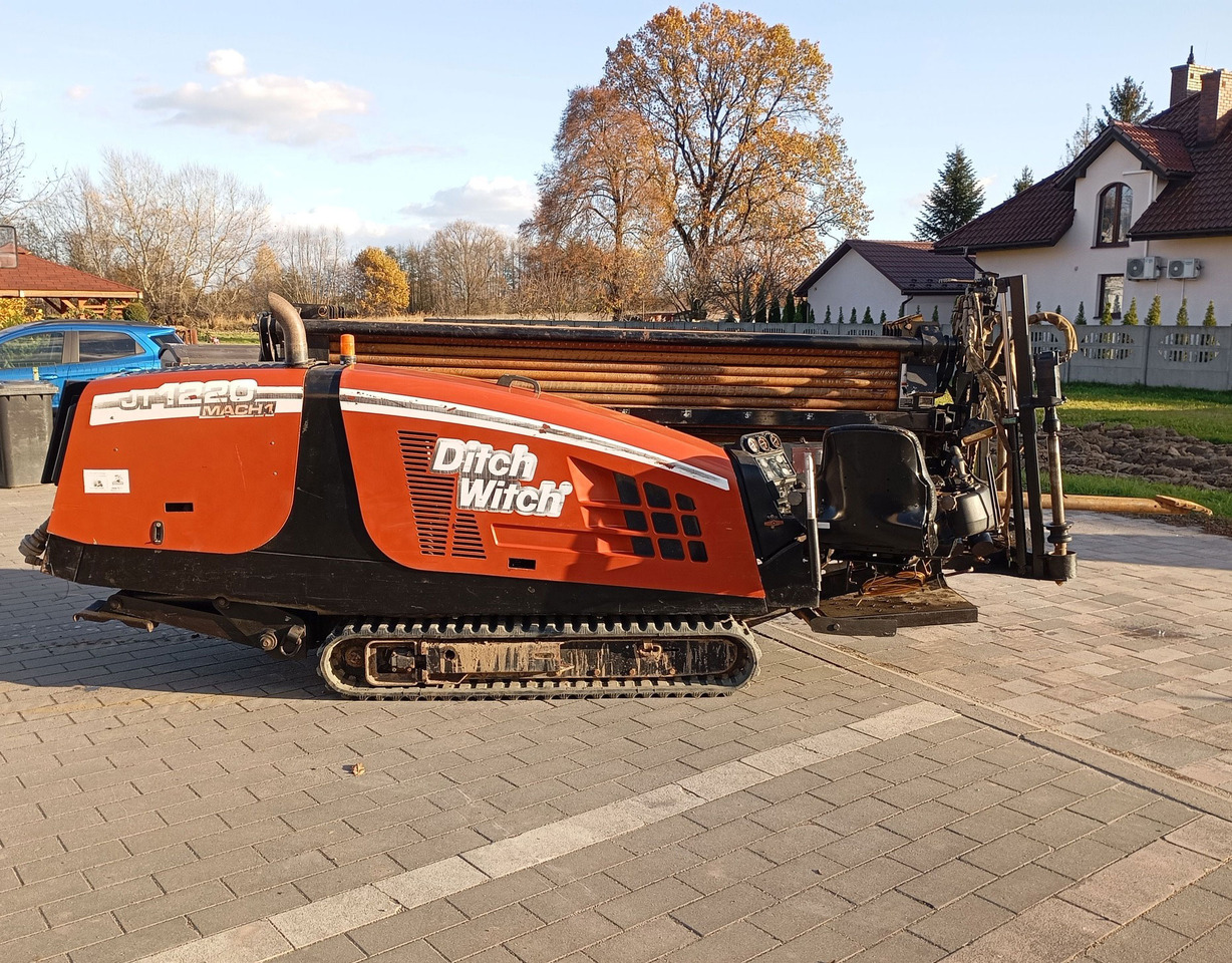 Ditch Witch JT1220 Mach 1 - Horizontālās urbšanas mašīna: foto 2 Ditch Witch JT1220 Mach 1 - Horizontālās urbšanas mašīna: foto 2