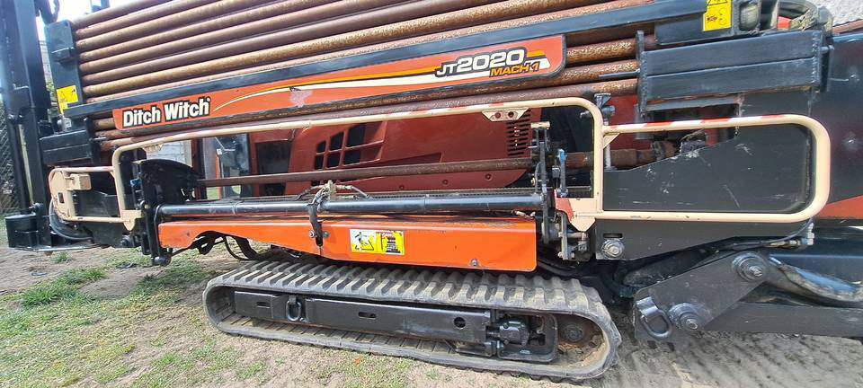 Ditch Witch JT2020 Mach 1 - Horizontālās urbšanas mašīna: foto 4 Ditch Witch JT2020 Mach 1 - Horizontālās urbšanas mašīna: foto 4