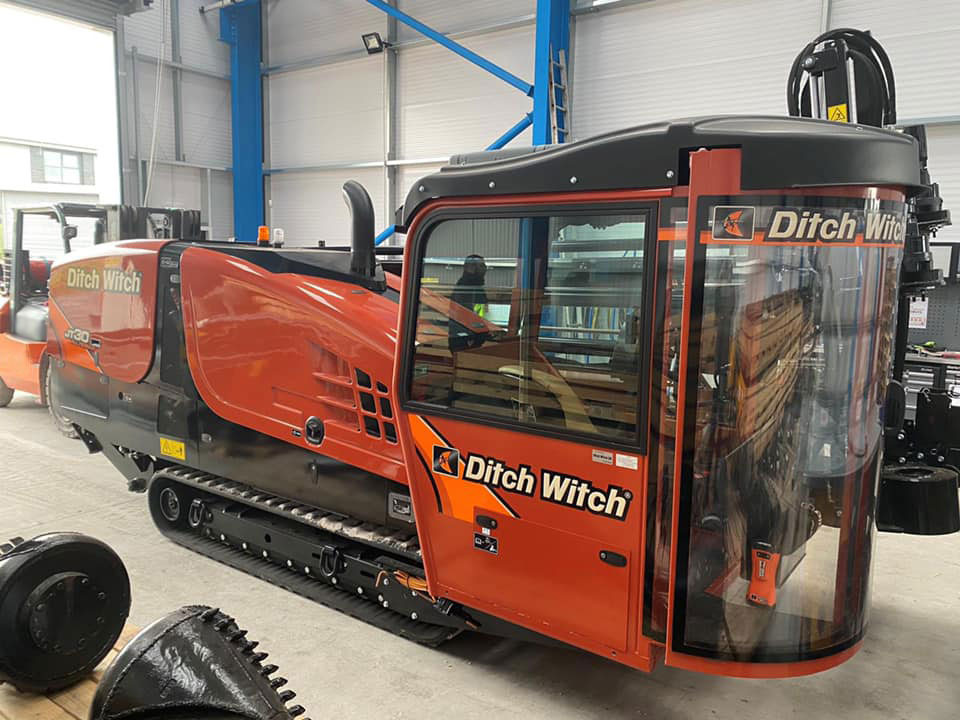 Ditch Witch JT30 All Terrain - Horizontālās urbšanas mašīna: foto 1 Ditch Witch JT30 All Terrain - Horizontālās urbšanas mašīna: foto 1