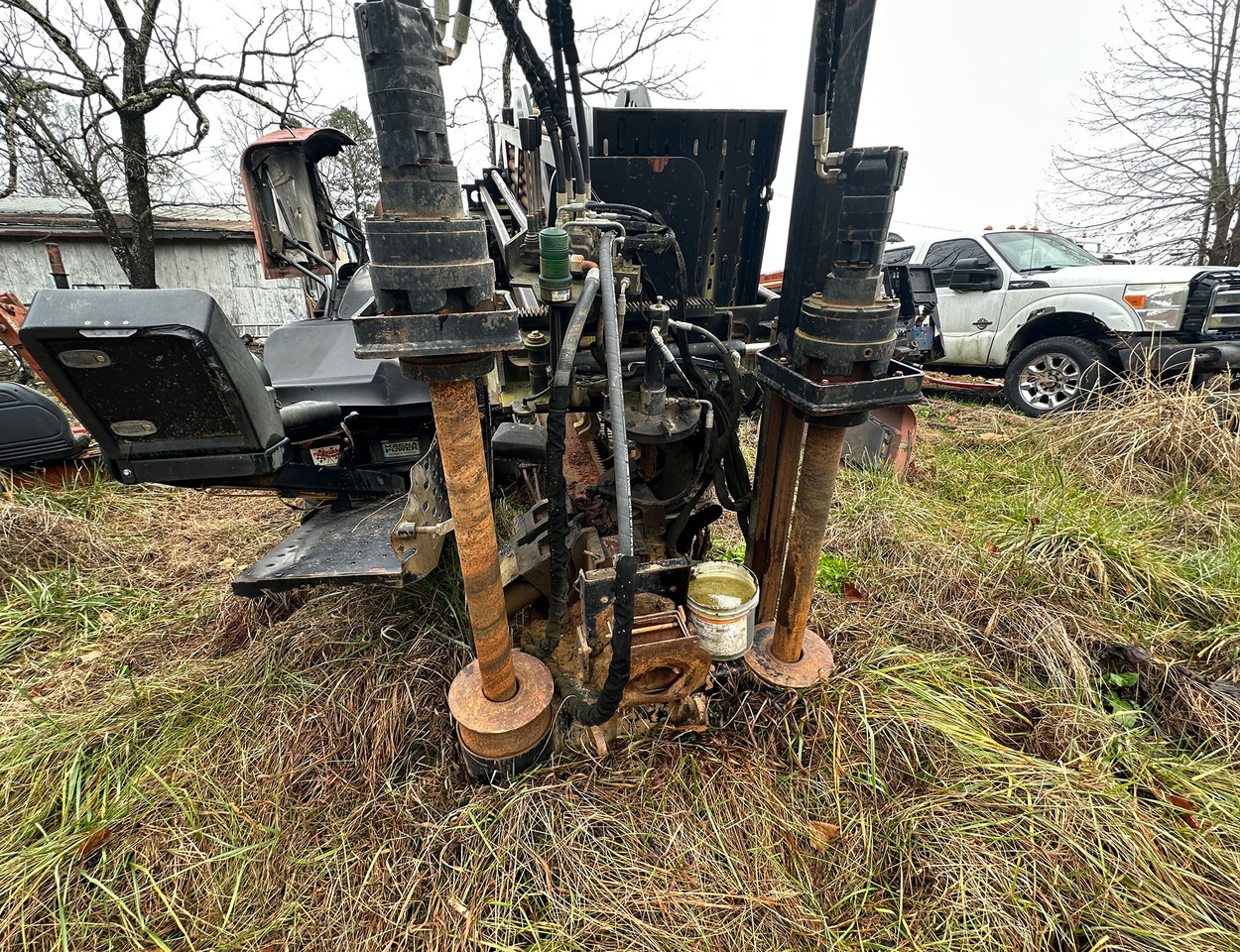 Ditch Witch JT3020 - Horizontālās urbšanas mašīna: foto 3 Ditch Witch JT3020 - Horizontālās urbšanas mašīna: foto 3