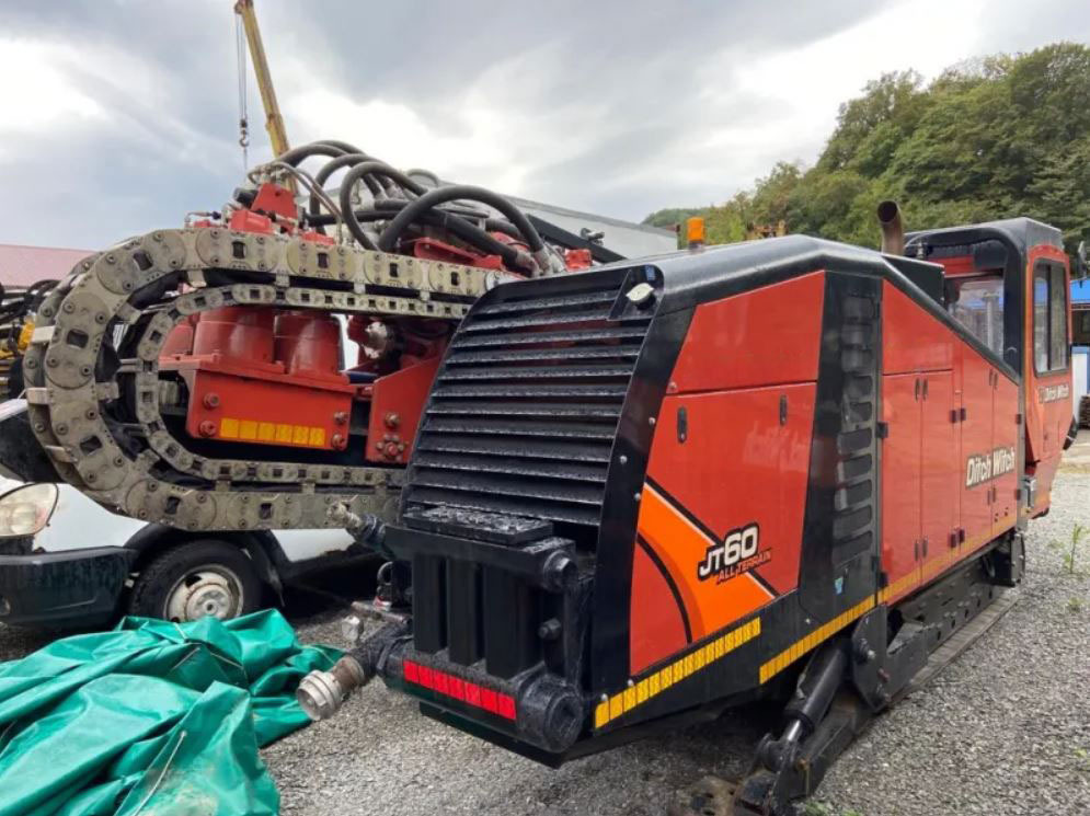 Ditch Witch JT60AT - Horizontālās urbšanas mašīna: foto 3 Ditch Witch JT60AT - Horizontālās urbšanas mašīna: foto 3