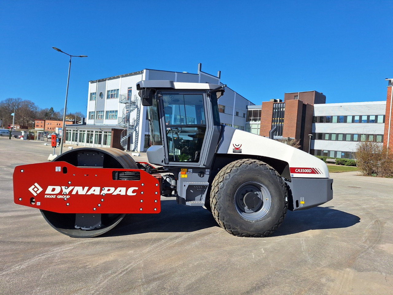 Dynapac CA3500D - Vibrorullis: foto 1 Dynapac CA3500D - Vibrorullis: foto 1