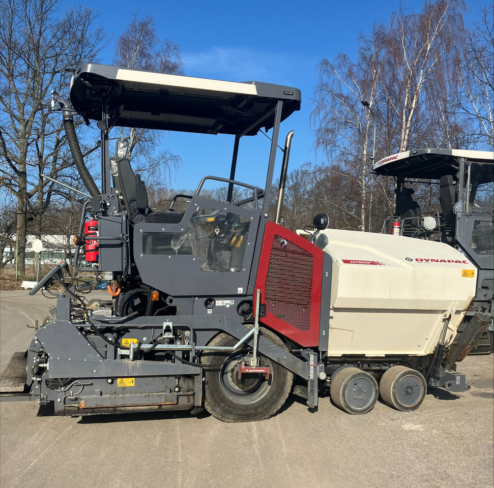 Dynapac SD1800W - Asfalta klājējs: foto 1 Dynapac SD1800W - Asfalta klājējs: foto 1
