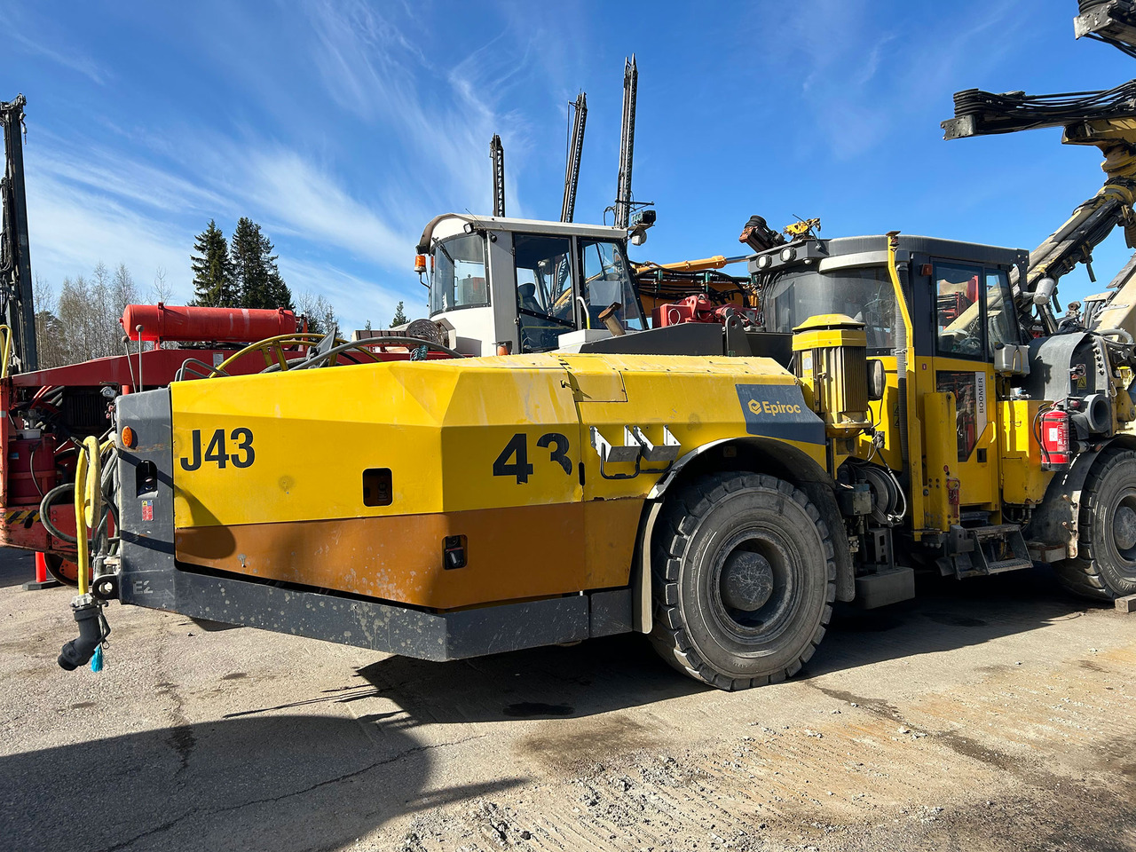 Epiroc E2C - Horizontālās urbšanas mašīna: foto 3 Epiroc E2C - Horizontālās urbšanas mašīna: foto 3