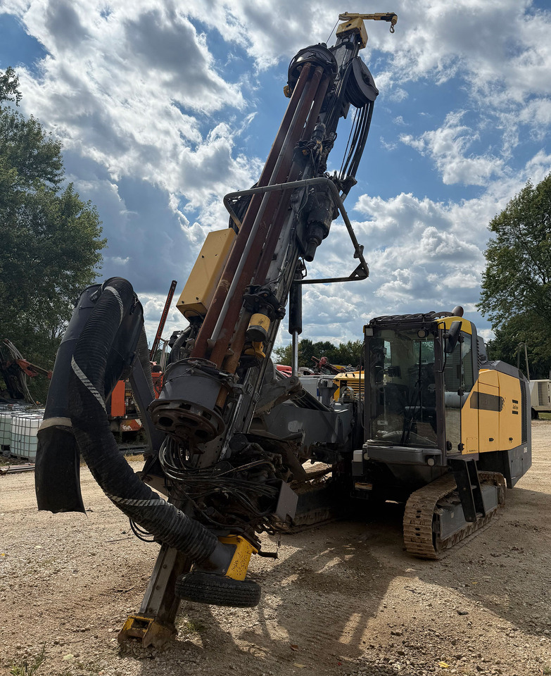 Epiroc FlexiROC D65 - Urbšanas mašīna: foto 3 Epiroc FlexiROC D65 - Urbšanas mašīna: foto 3