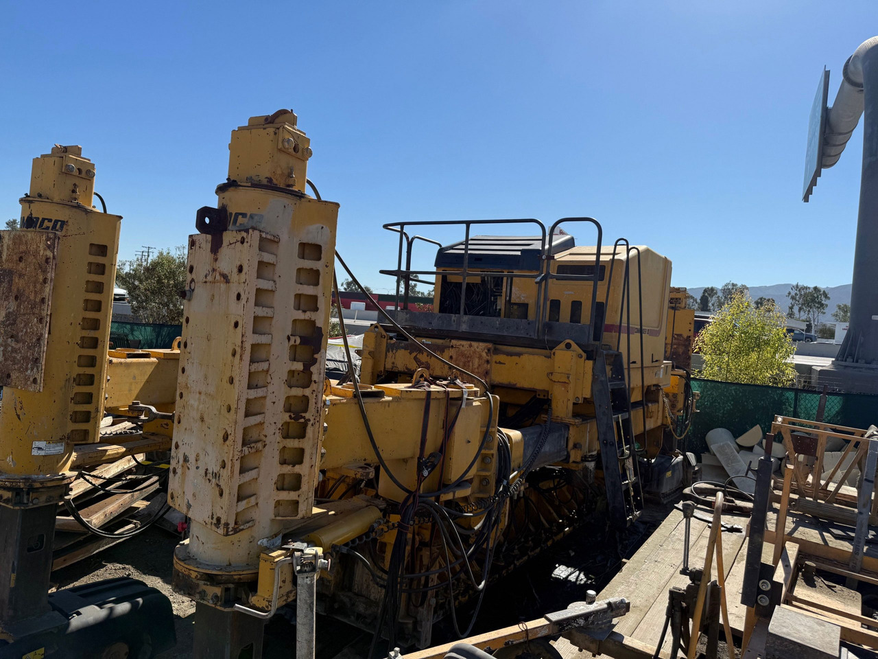 Gomaco Commander III - Asfalta klājējs: foto 3 Gomaco Commander III - Asfalta klājējs: foto 3