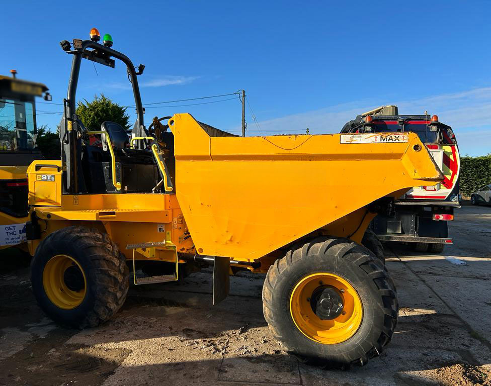 JCB 9T-2 - Mini pašizgāzējs: foto 1 JCB 9T-2 - Mini pašizgāzējs: foto 1