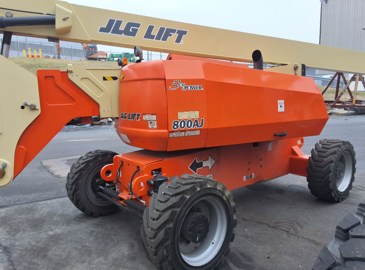 JLG 800AJ - Teleskopiskais riteņu iekrāvējs: foto 3 JLG 800AJ - Teleskopiskais riteņu iekrāvējs: foto 3