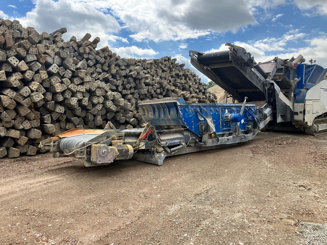 Kleemann MR 130 Z EVO 2 - Trieciena drupinātājs: foto 4 Kleemann MR 130 Z EVO 2 - Trieciena drupinātājs: foto 4