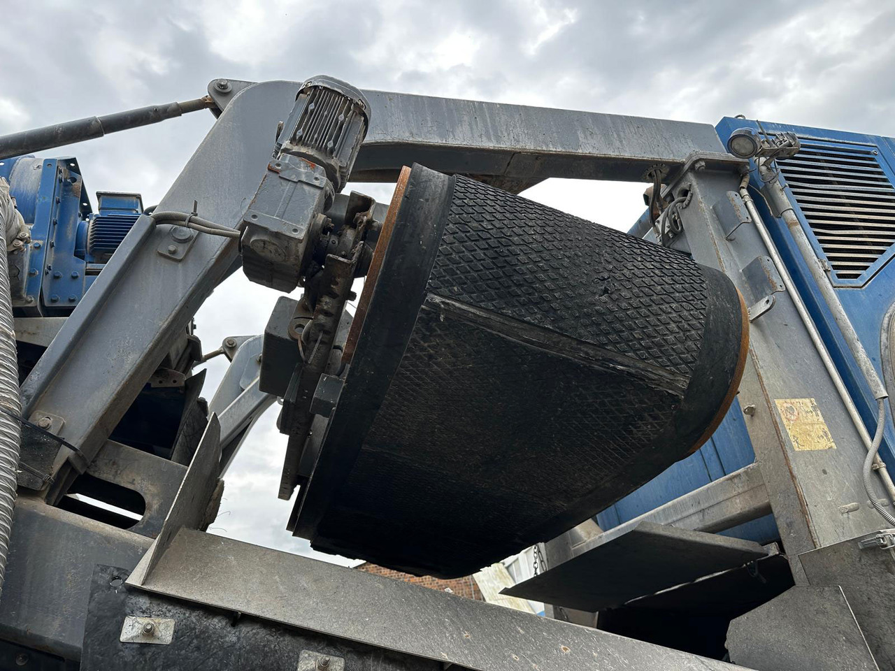 Kleemann MR 130 ZS EVO - Trieciena drupinātājs: foto 4 Kleemann MR 130 ZS EVO - Trieciena drupinātājs: foto 4