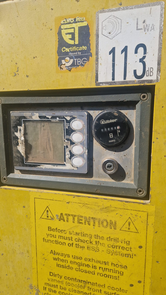 Klemm KR 806-2 - Urbšanas mašīna: foto 5 Klemm KR 806-2 - Urbšanas mašīna: foto 5