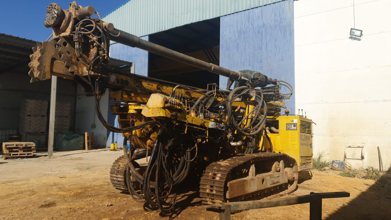 Klemm KR 806-2 - Urbšanas mašīna: foto 2 Klemm KR 806-2 - Urbšanas mašīna: foto 2