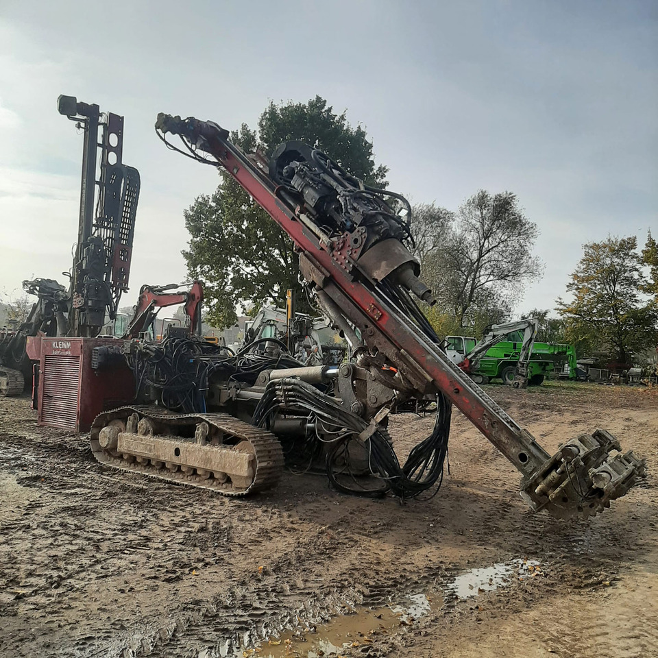 Klemm KR 806-3D - Pāļu dzinējs: foto 2 Klemm KR 806-3D - Pāļu dzinējs: foto 2