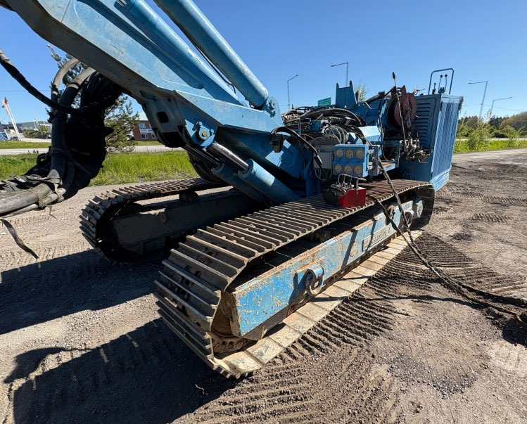 Klemm KR 807-7F - Pāļu dzinējs: foto 4 Klemm KR 807-7F - Pāļu dzinējs: foto 4